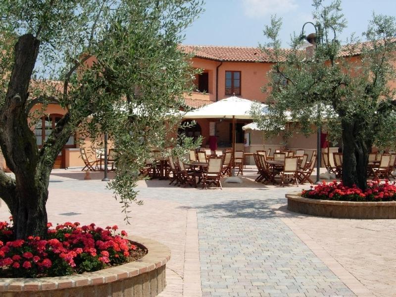 Villaggio Turistico Airone Риоторто Экстерьер фото